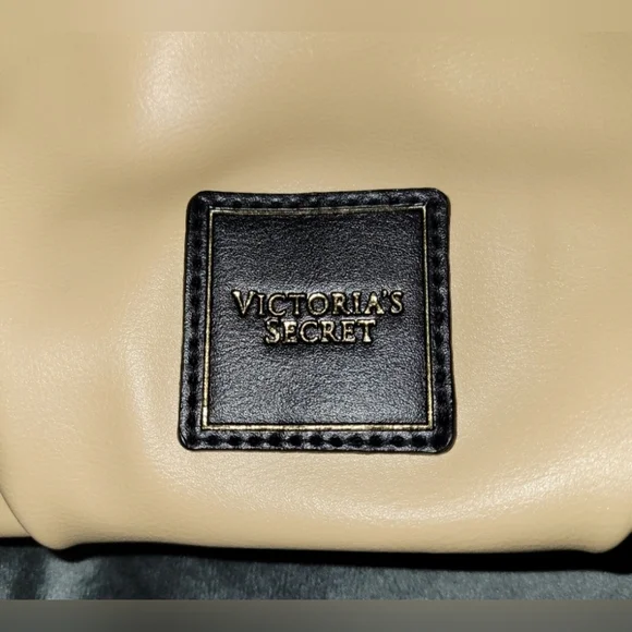 NWT Victorias Secret Cinch Top Tote Bare Faux Leather Bag Purse - Picture 5 of 11